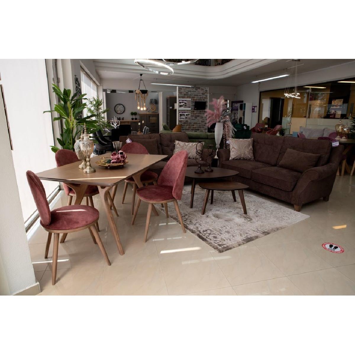 Καρέκλα τραπεζαρίας GM-XENIA με επιλογή χρώματος σε ύφασμα και ξύλο